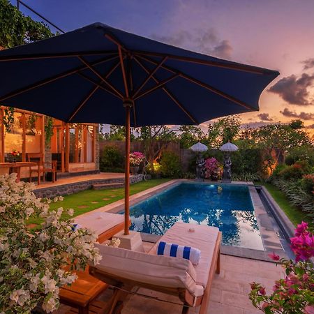 Villa Ambara Sumberkima บันยูเวดัง ภายนอก รูปภาพ