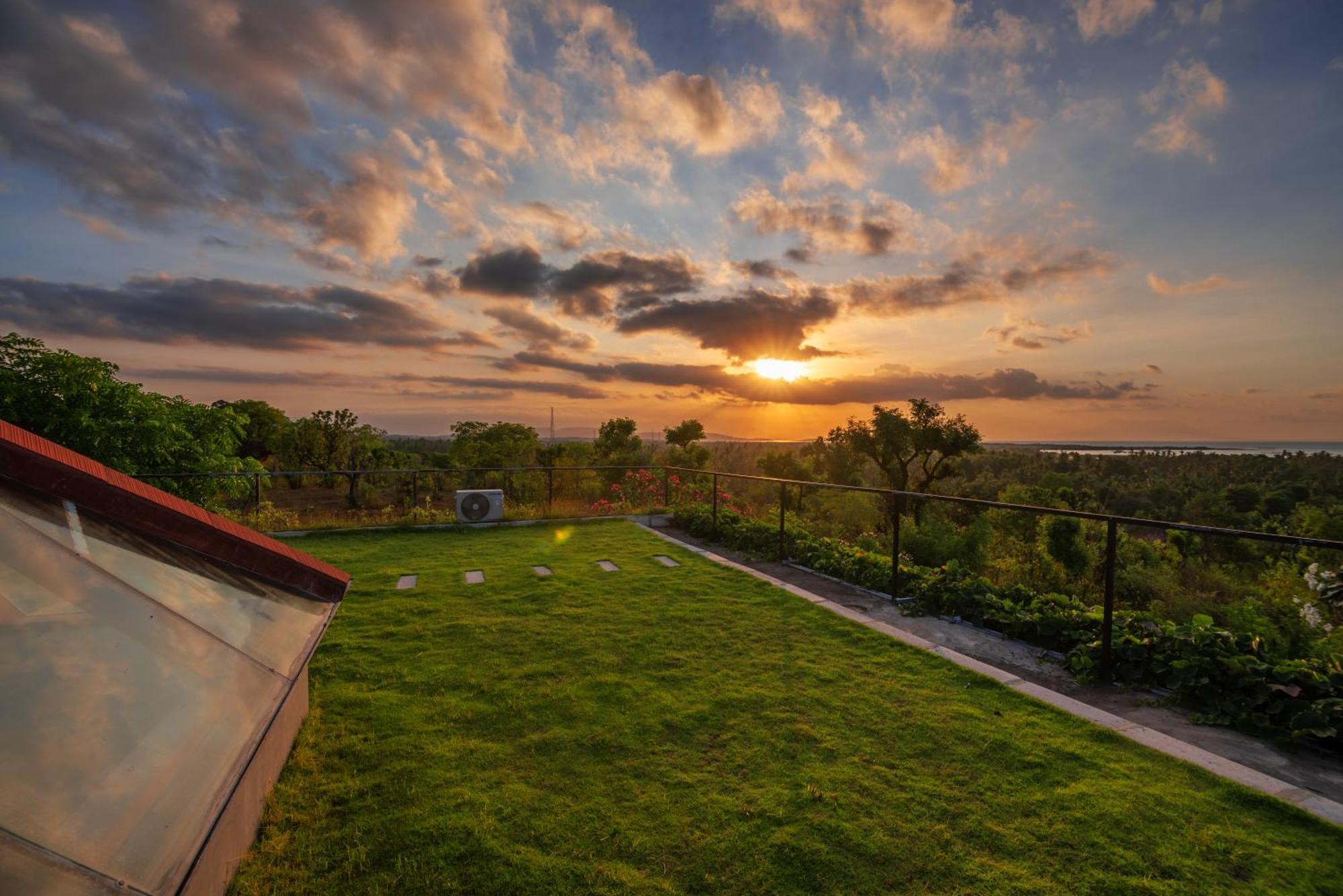 Villa Ambara Sumberkima บันยูเวดัง ภายนอก รูปภาพ