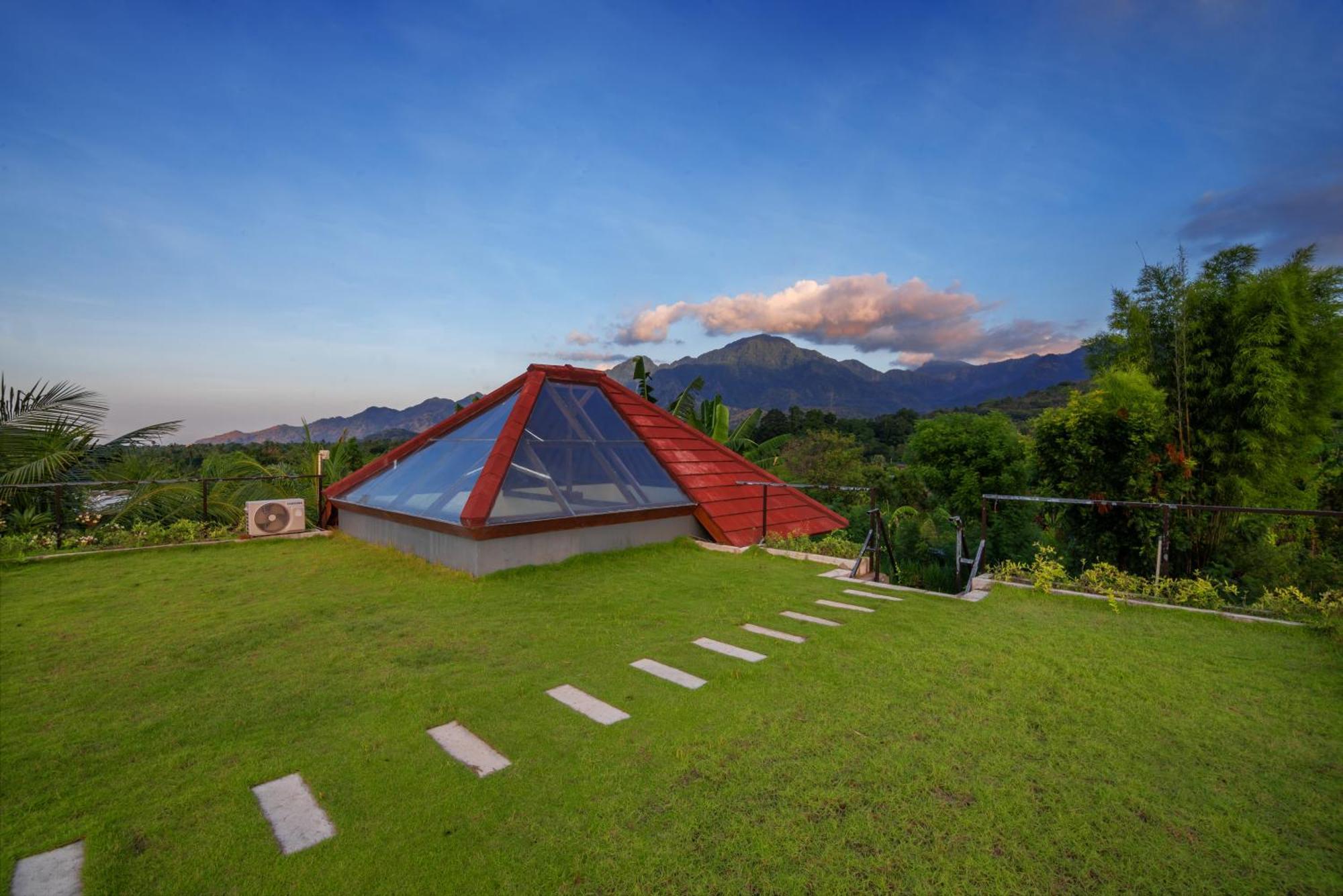 Villa Ambara Sumberkima บันยูเวดัง ภายนอก รูปภาพ